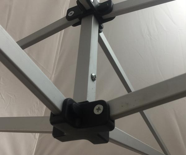 Truss with nylon connectors