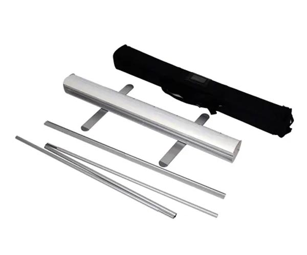 Economical rollup banner stand