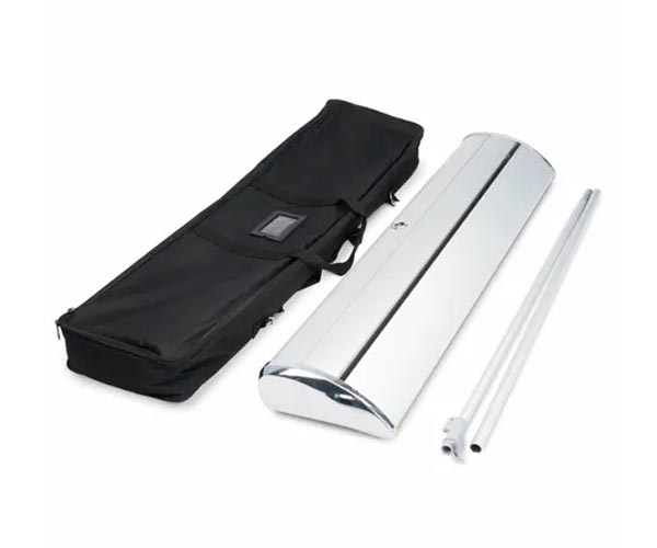 Deluxe rollup banner stand