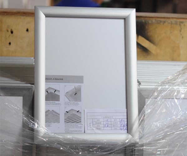 Aluminum snap frame